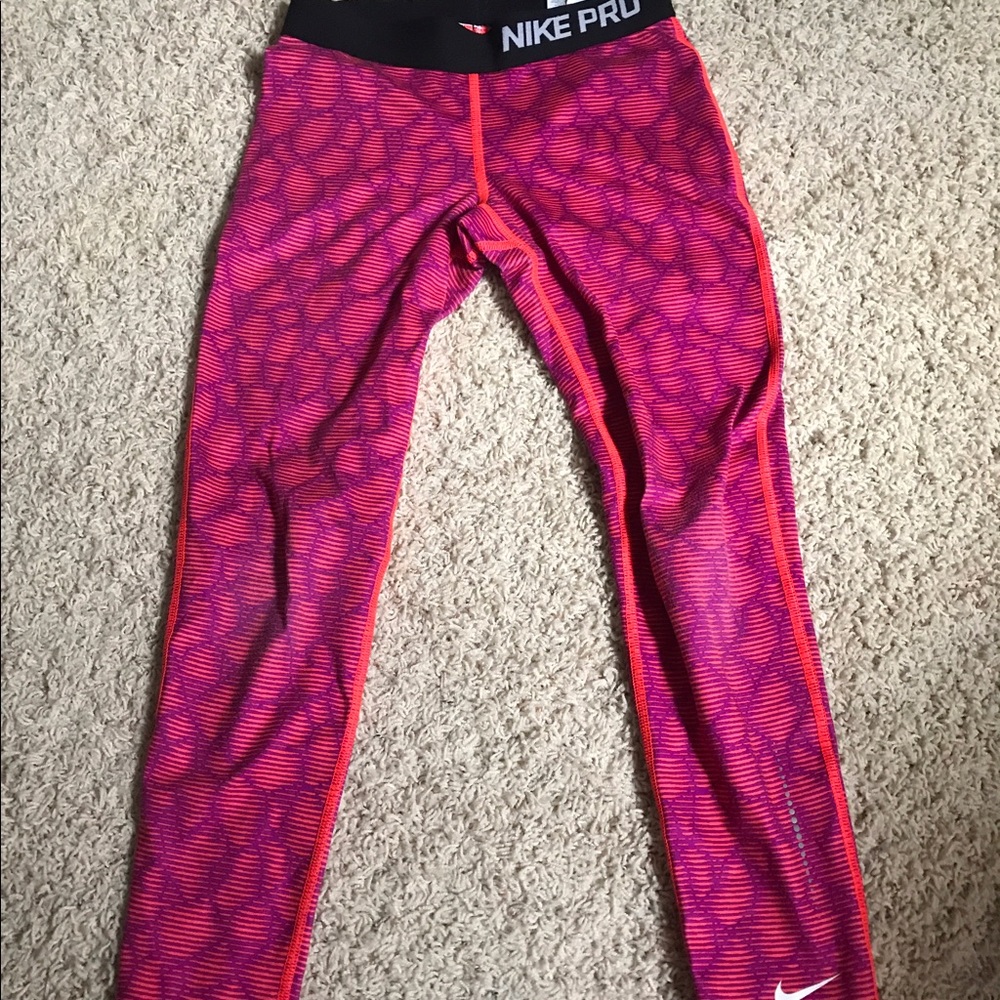 Nike Pro Capri leggings Small