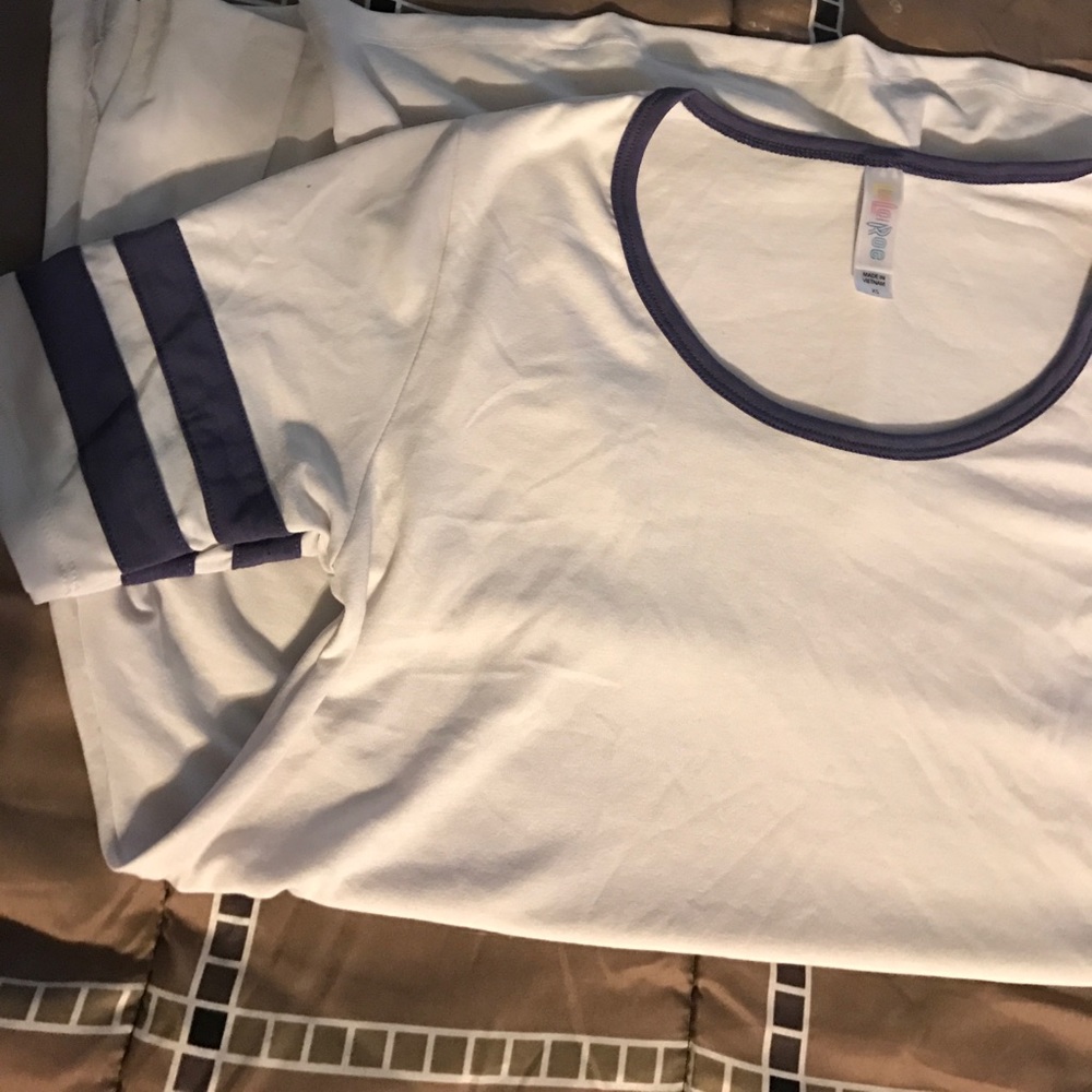 Lularoe XS perfect t
