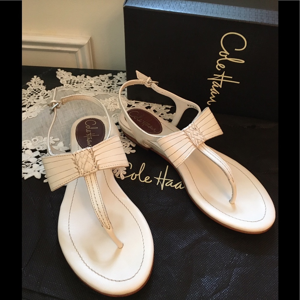 Cole Haan Bow T-strap cream sandals