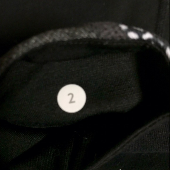 Lululemon capris 2 - Picture 3 of 3