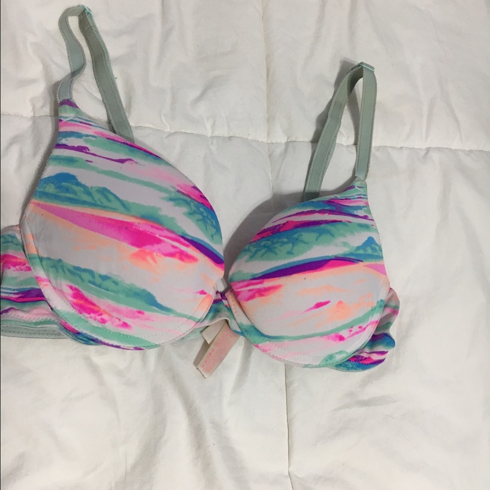 PINK VS bra size 34B