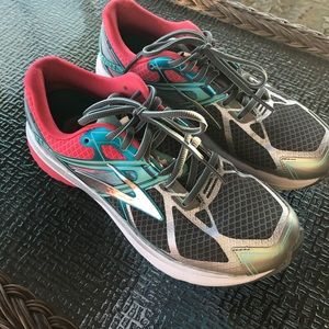 Brooks Ravenna 7 running shoes