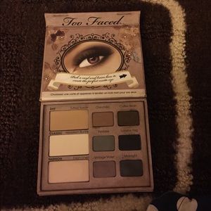Too Faced Matte Eye