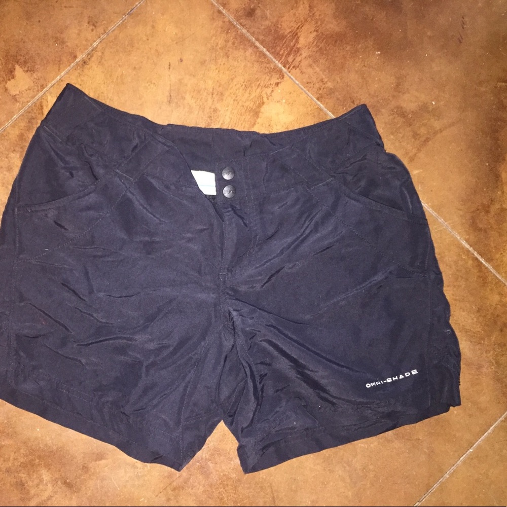Columbia PFG black shorts. NEVER WORN.