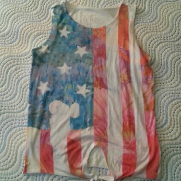 Size M Aeropostale Patriotic Tank Tee Light Weight - Picture 1 of 3