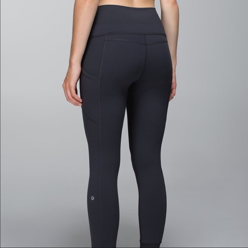 Lululemon 'En Route' Tight Gray 7/8 length