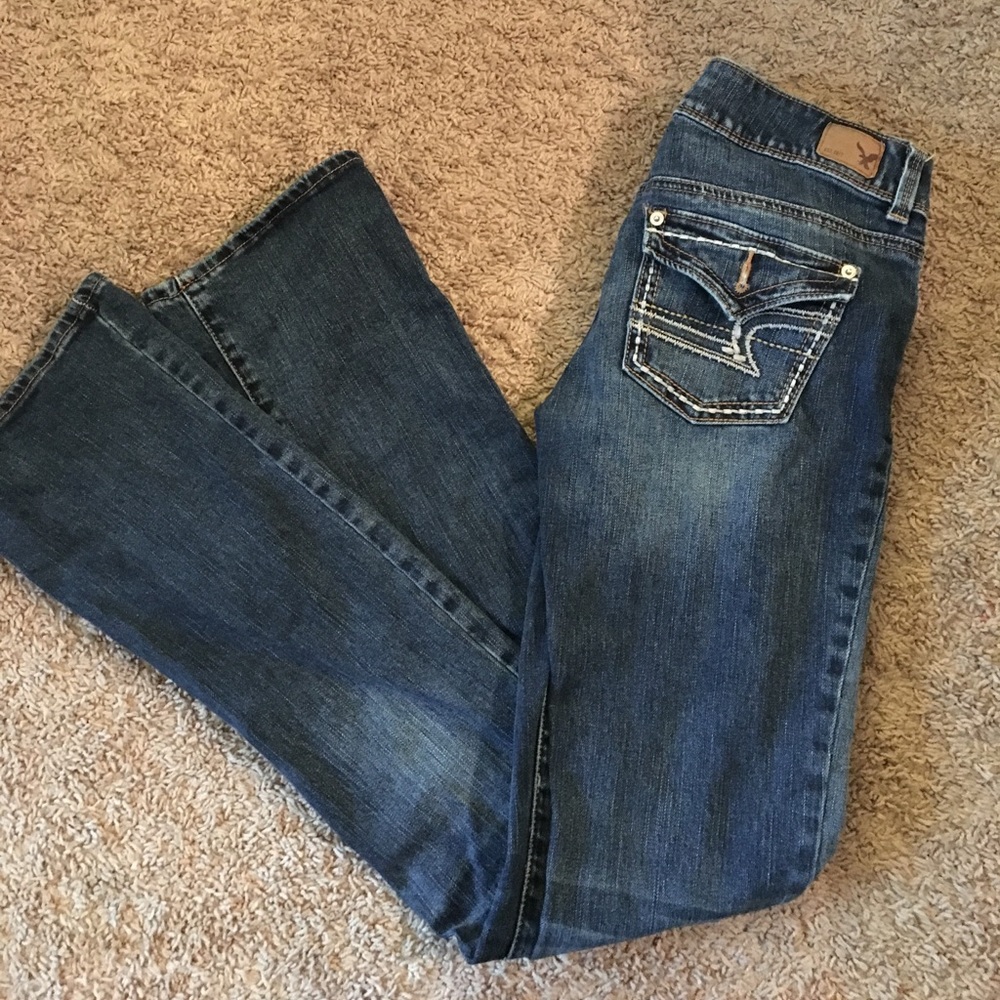 Dark wash American Eagle flare jeans