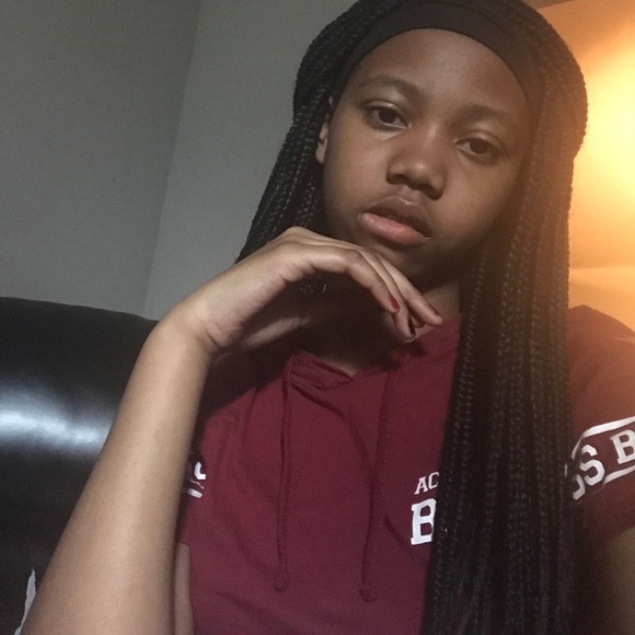 Meet your Posher, Shanika - Picture 1 of 1