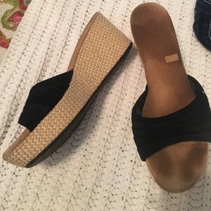 UGG wedges