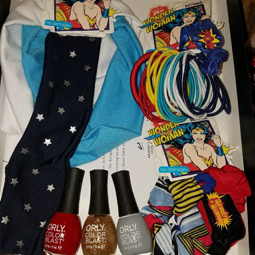 Wonder woman Accessories