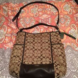 Coach purse with shoulder and crossbody straps