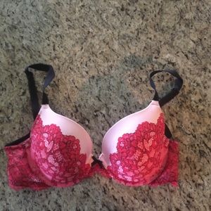 Victoria Secret Bra 36C