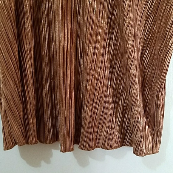 Party Top - Picture 4 of 4