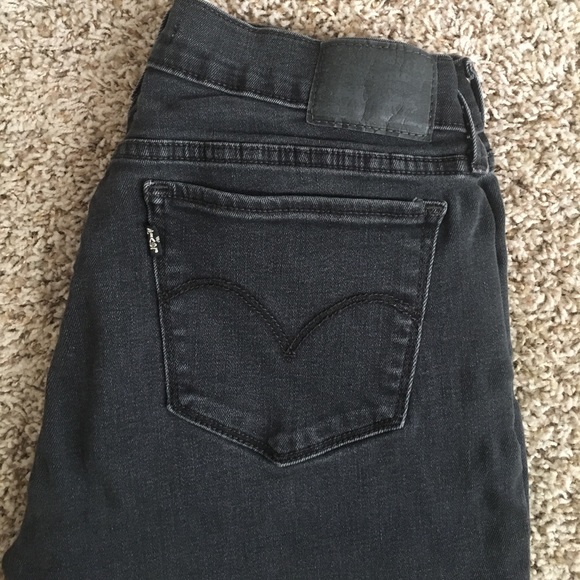 Black Levi Skinny Jeans - Picture 1 of 3
