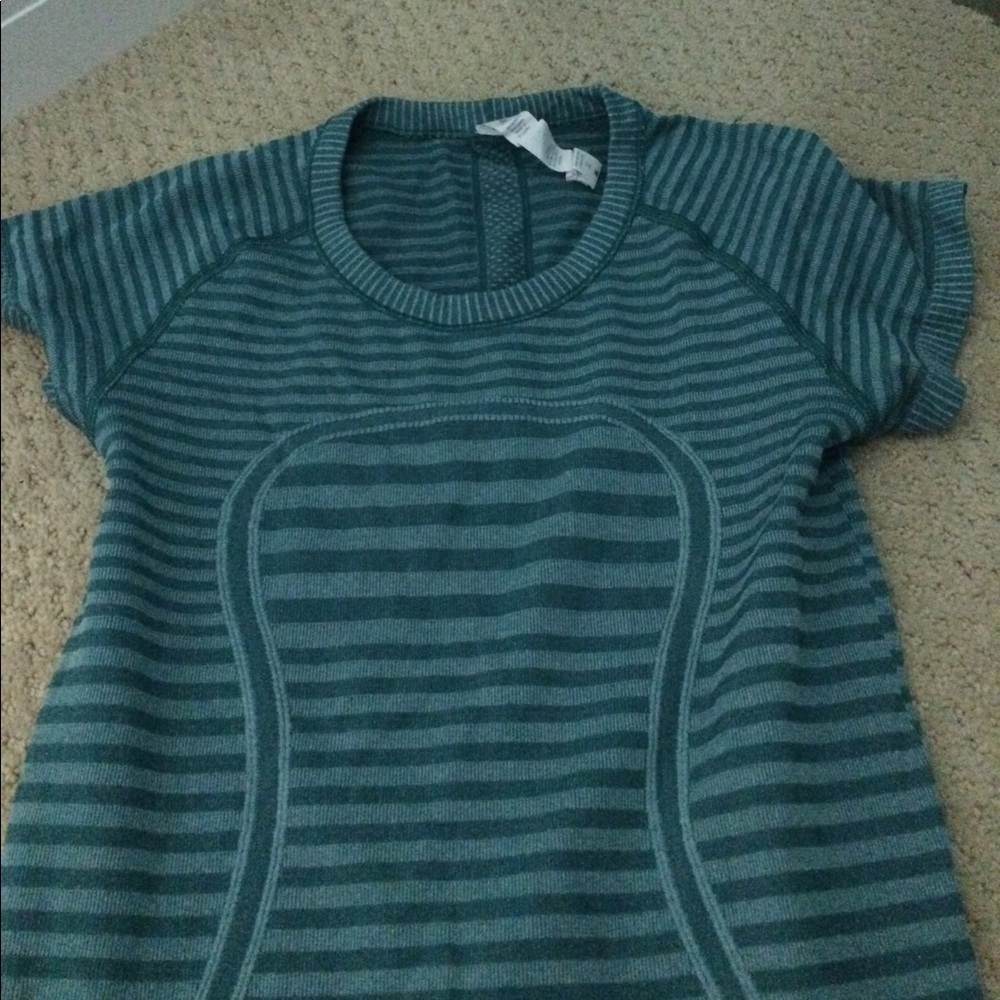 Lululemon short sleeve shirt!