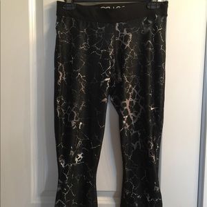 Nike Dri Fit crop/Capri leggings