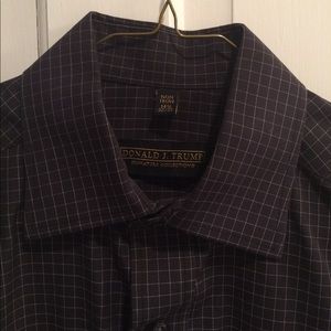 Donald J Trump button down shirt non-iron size s