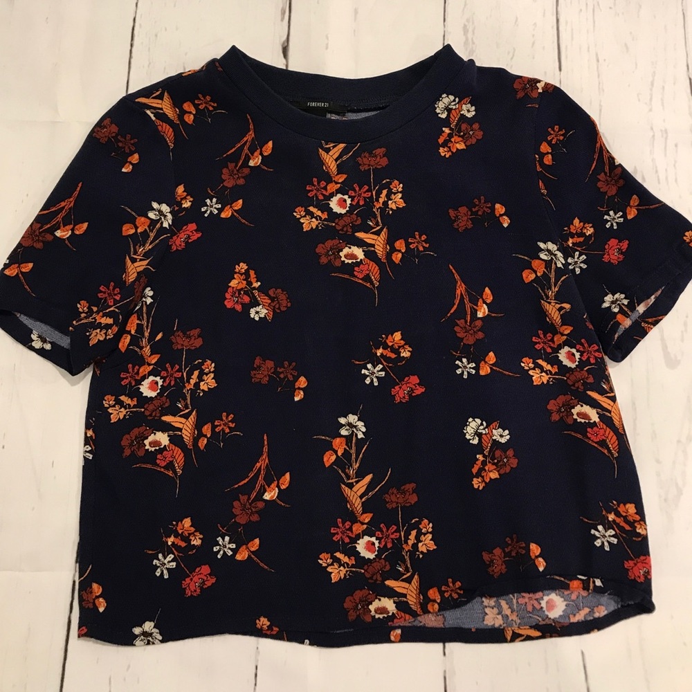 Forever 21 short sleeved top