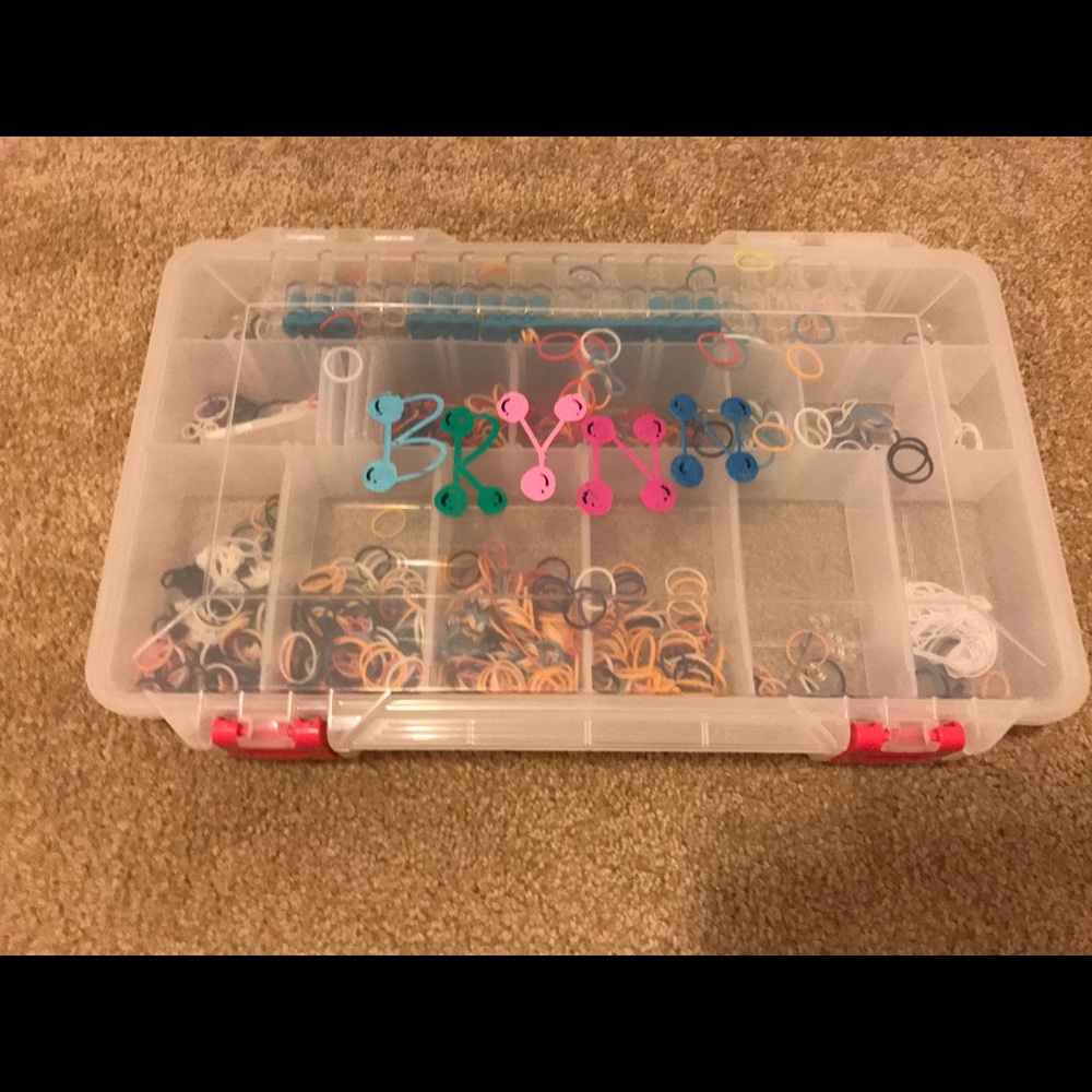 Rainbow Loom Set with case and bands
