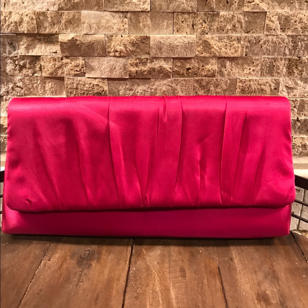 Pink clutch purse