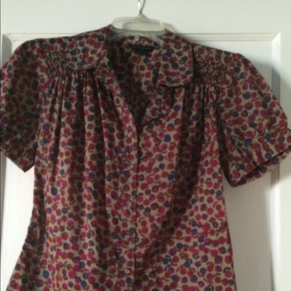 Banana Republic cute blouse