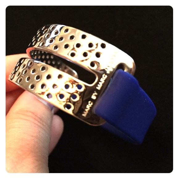 Fun Marc Jacobs metal and silicon bracelet - Picture 1 of 2