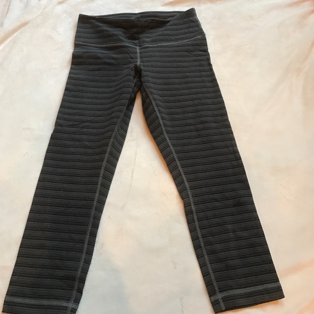 Lululemon wunder under crop
