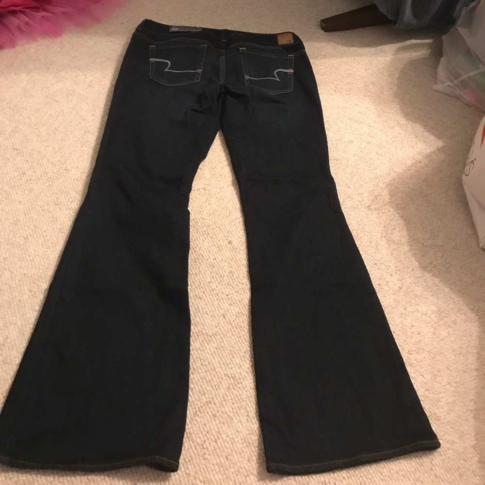 American eagle "artist" jeans