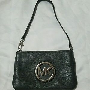 MICHAEL-KORS-FULTON-PEARL-