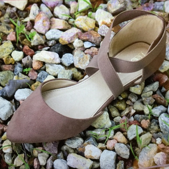 Shoes - Fabulous Flats