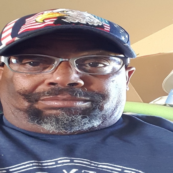 Meet your Posher, Thomas - Picture 1 of 1