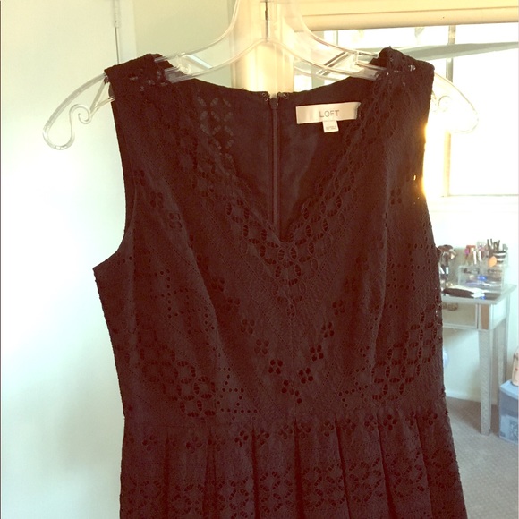 LOFT lace dress - Picture 3 of 4