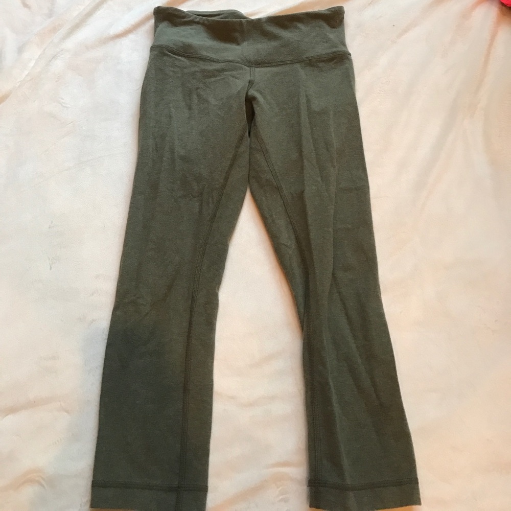 Lululemon wunder under crop