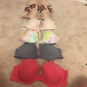 All Victorias Secret or PINK brand bras