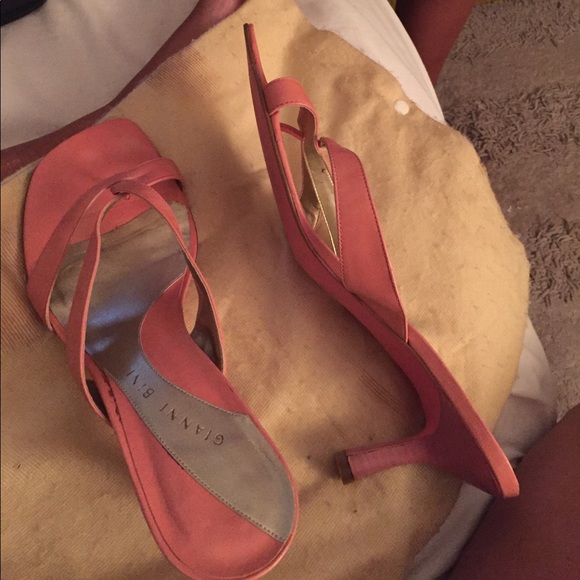 Shoes - Picture 2 of 4