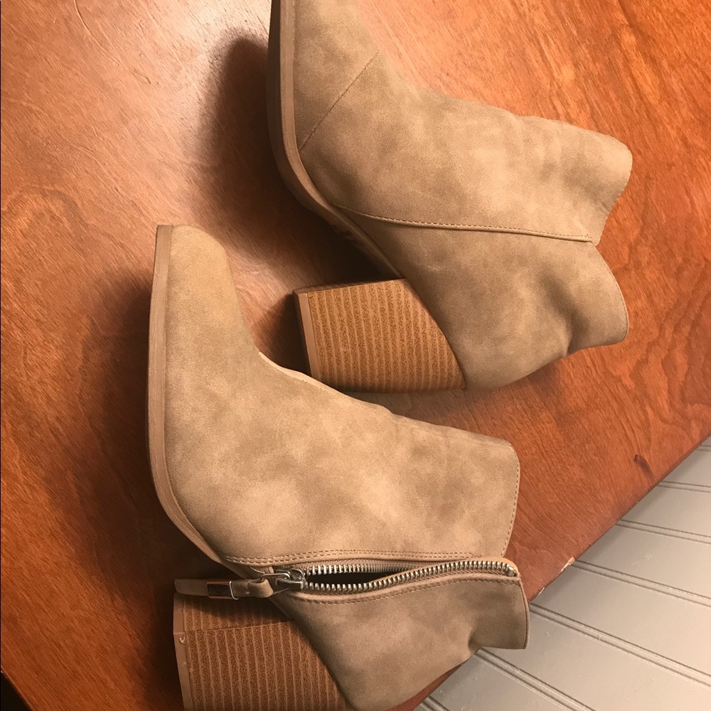 Qupid booties