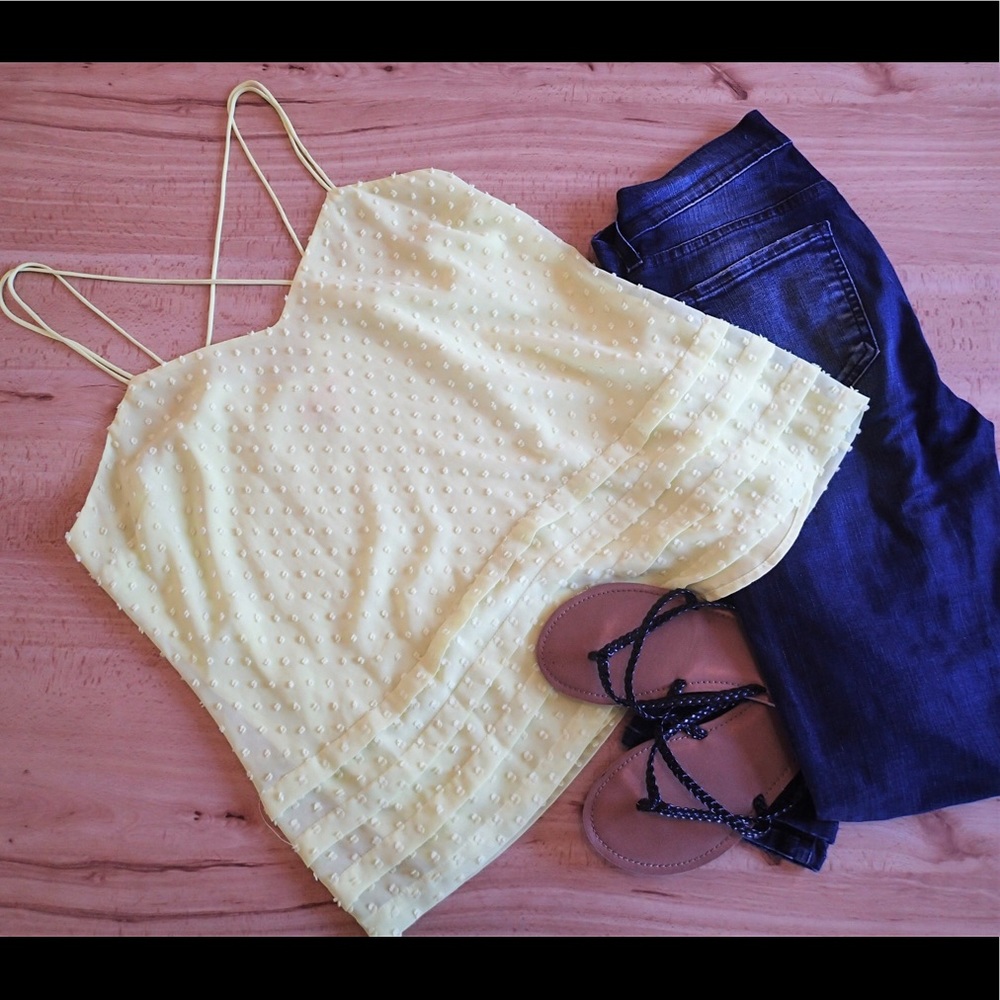 🔴3/$23!🔴Candies yellow flocked strappy tank