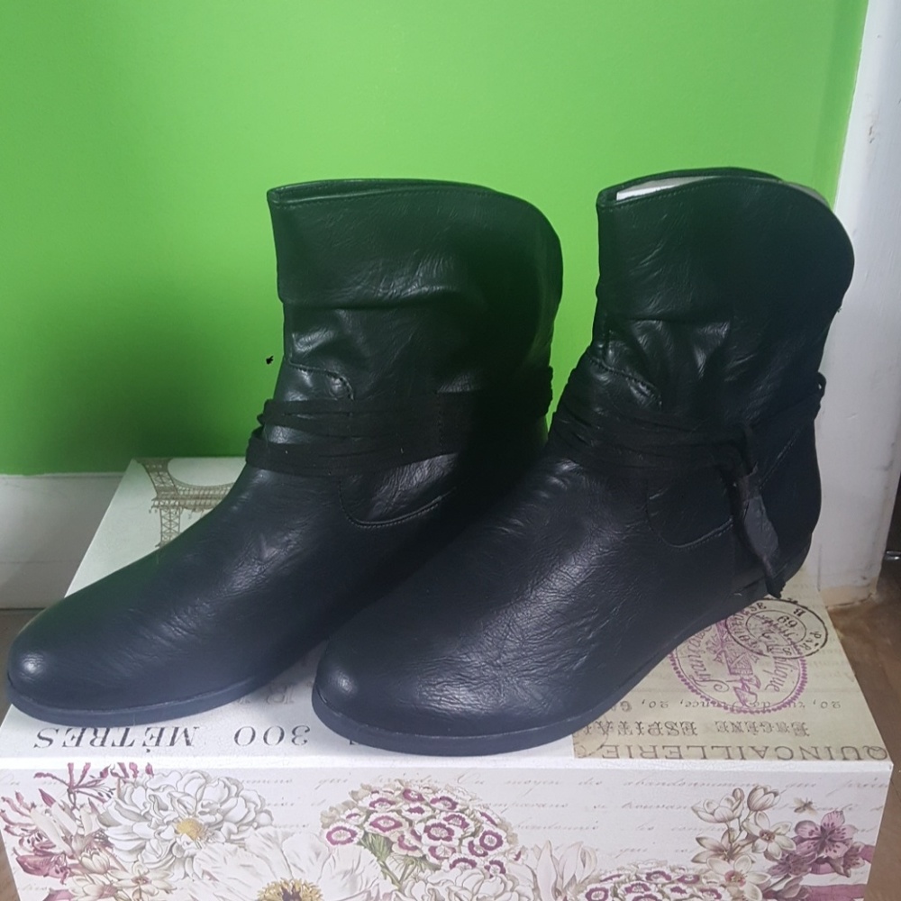 Black fashion boots 💥3 for $15💥