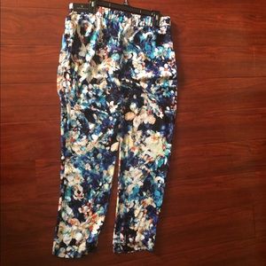 Worthington Floral pants