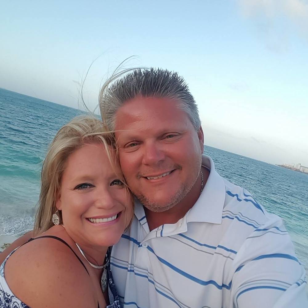 Meet your Posher, Rena