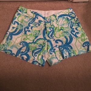 NWOT Lilly Pulitzer shorts!!