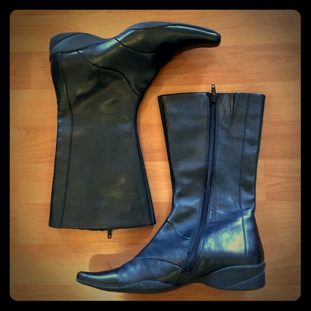 Kenneth Cole Reaction Boots