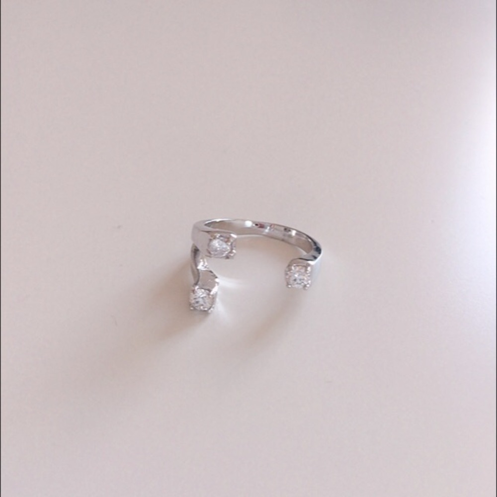Diamond Ring - Picture 3 of 3