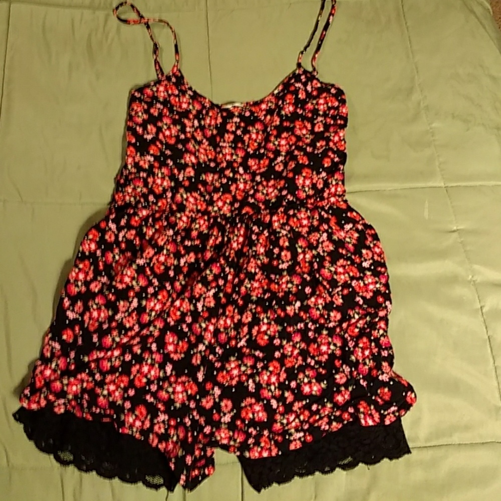 Romper with pockets and lace under shorts!