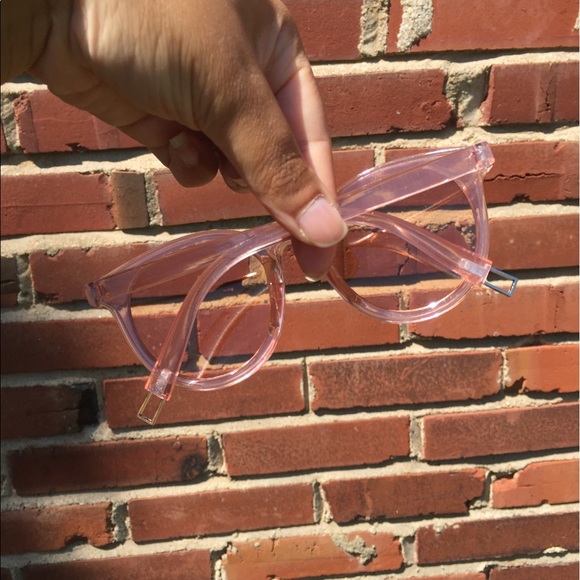 Pink clear transparent sunglasses - Picture 3 of 4