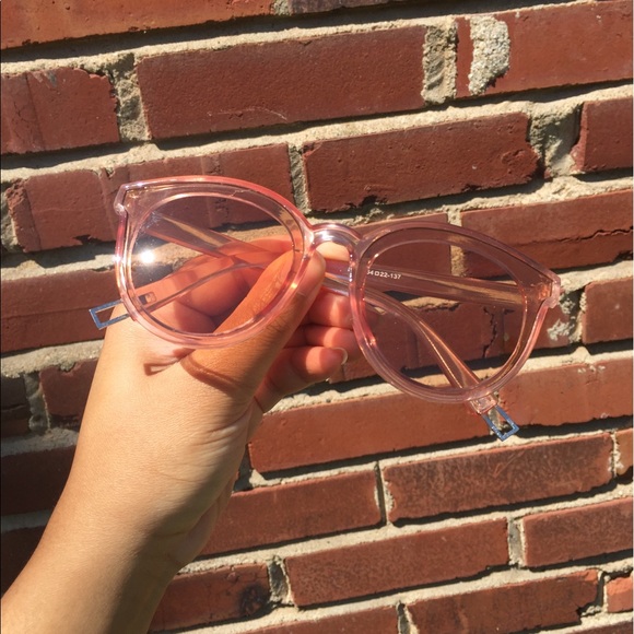 Pink clear transparent sunglasses - Picture 4 of 4