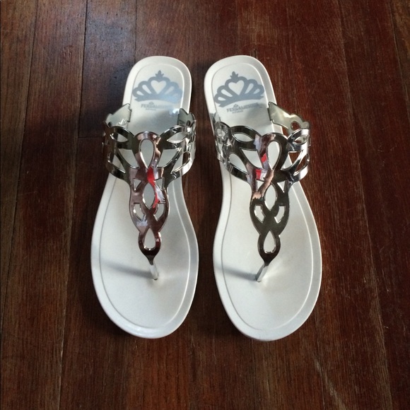 Fergalicious Shoes - 👡💖Fergie Silver Glam Sandals 11M