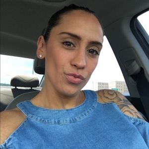 Meet your Posher, Lynette