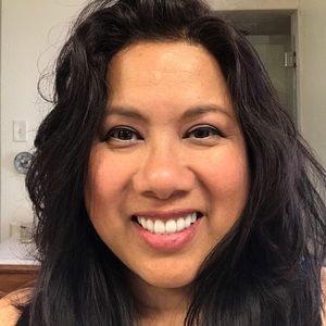 Meet your Posher, Gia