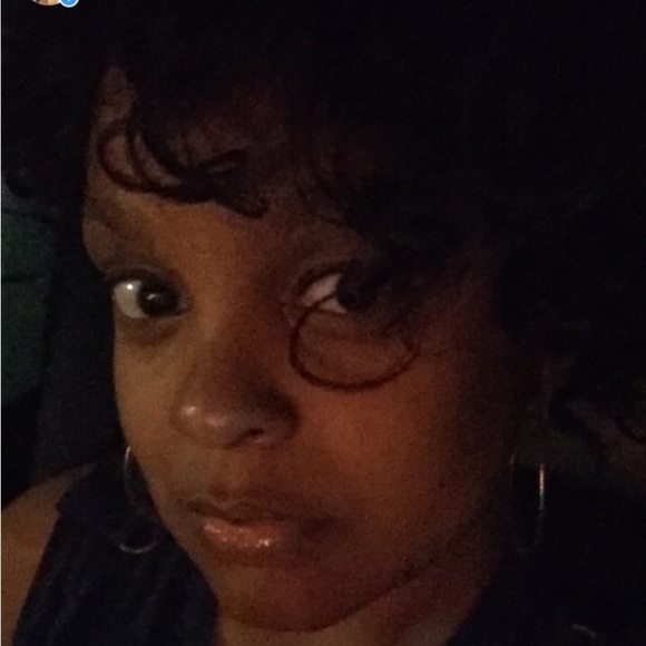 Meet your Posher, Devin - Picture 1 of 1